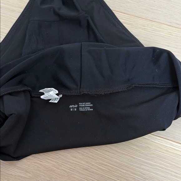 Aerie Black Bikini Set - Picture 6 of 6